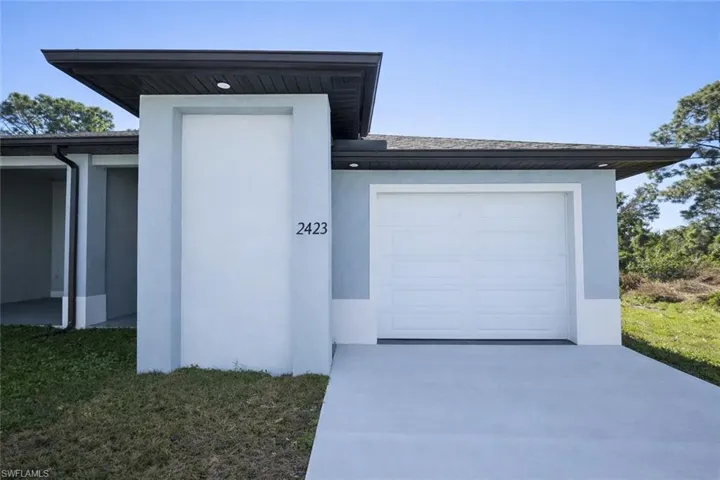 2421  Milton S AVE, Lehigh Acres, FL 33973