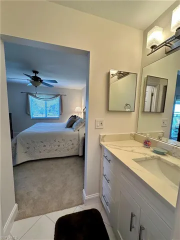 10686 Gulfshore Dr 304 A, Naples, Florida 34108