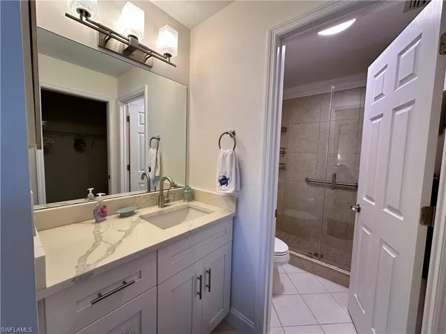 10686 Gulfshore Dr 304 A, Naples, Florida 34108
