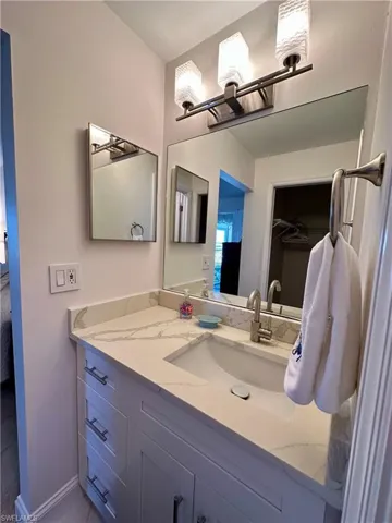 10686 Gulfshore Dr 304 A, Naples, Florida 34108
