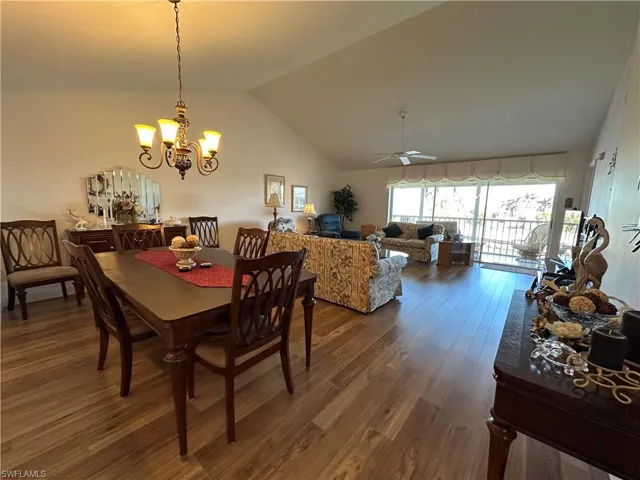 10686 Gulfshore Dr 304 A, Naples, Florida 34108