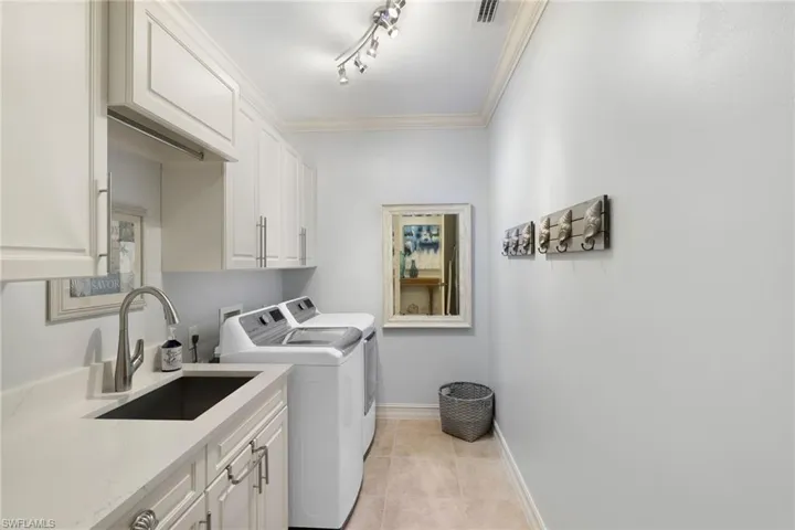 10811 Vivaldi Ct 1801, Miromar Lakes, Florida 33913