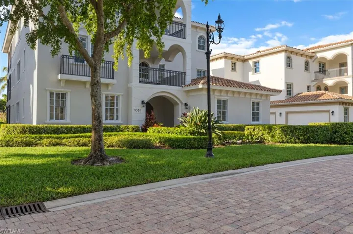 10811 Vivaldi Ct 1801, Miromar Lakes, Florida 33913