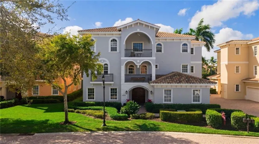 10811 Vivaldi Ct 1801, Miromar Lakes, Florida 33913