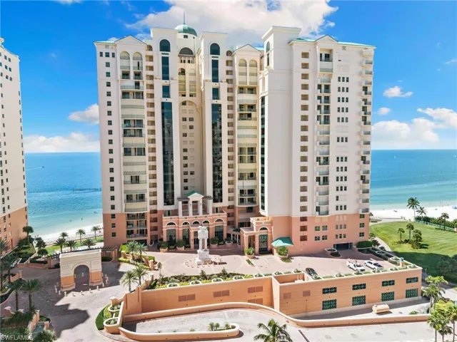 Front entrance of Cape Marco!