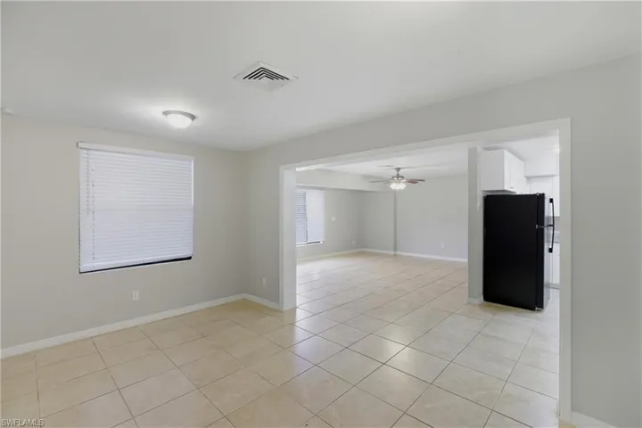 728 Tower Dr, Cape Coral, Florida 33904