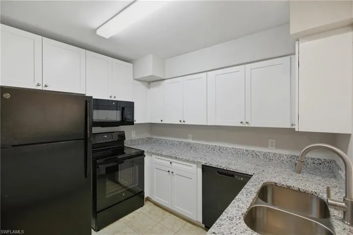 728 Tower Dr, Cape Coral, Florida 33904