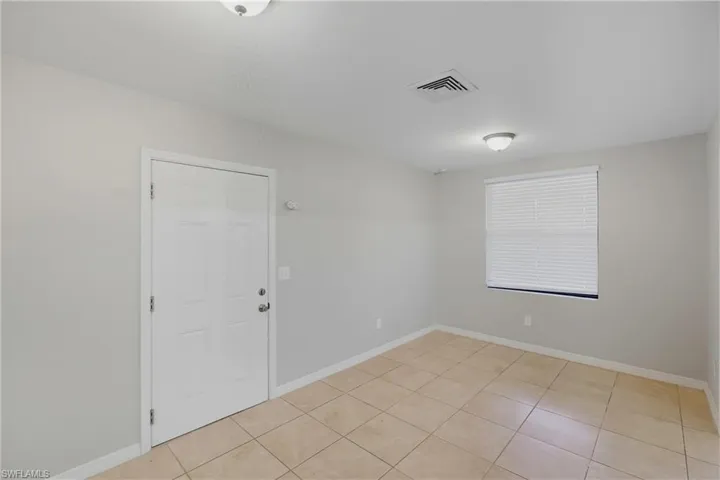 728 Tower Dr, Cape Coral, Florida 33904
