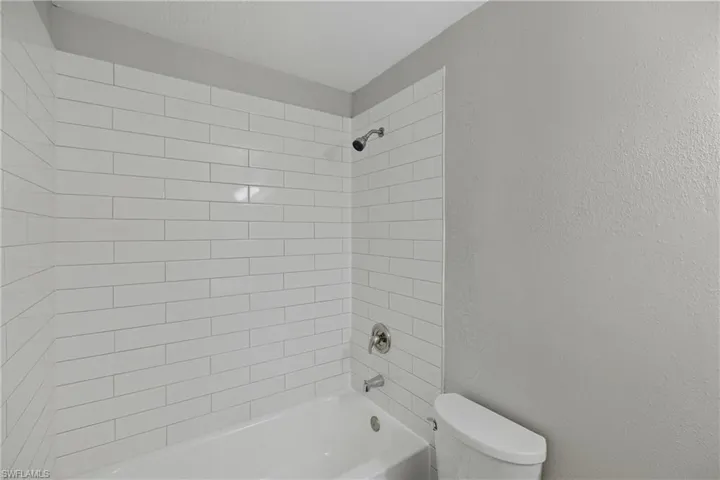 728 Tower Dr, Cape Coral, Florida 33904