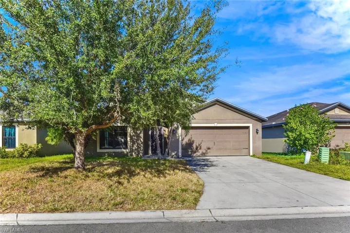 278 Shadow Lakes Dr, Lehigh Acres, Florida 33974