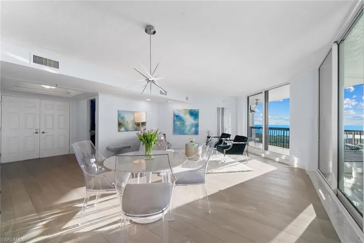 6001  Pelican Bay  BLVD, Naples, FL 34108