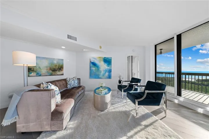 6001  Pelican Bay  BLVD, Naples, FL 34108