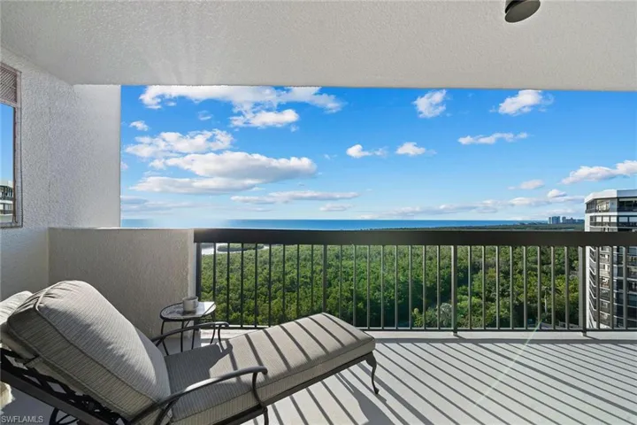 6001  Pelican Bay  BLVD, Naples, FL 34108