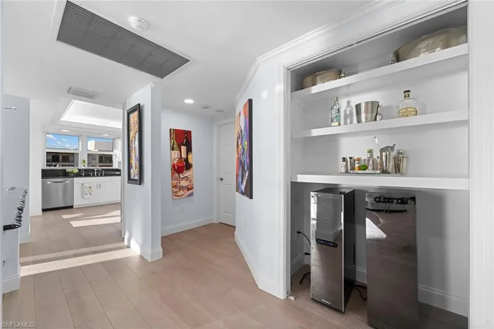 6001  Pelican Bay  BLVD, Naples, FL 34108