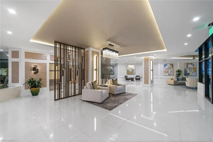6001  Pelican Bay  BLVD, Naples, FL 34108