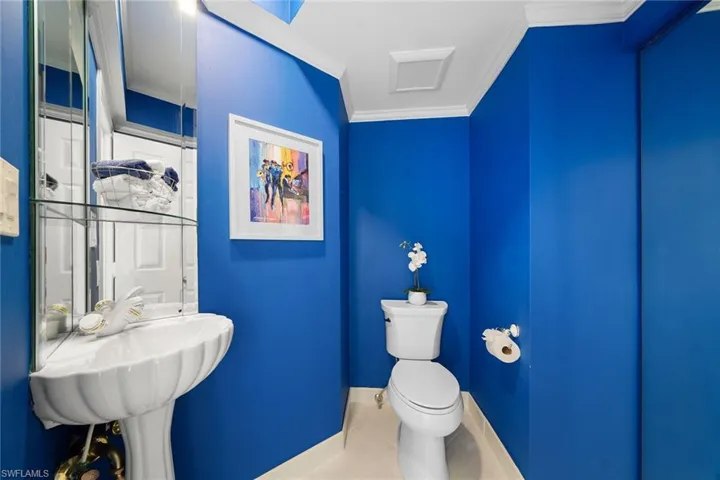 6001  Pelican Bay  BLVD, Naples, FL 34108