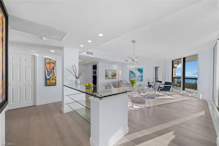 6001  Pelican Bay  BLVD, Naples, FL 34108