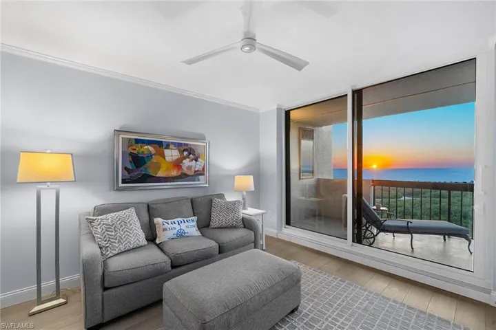 6001  Pelican Bay  BLVD, Naples, FL 34108