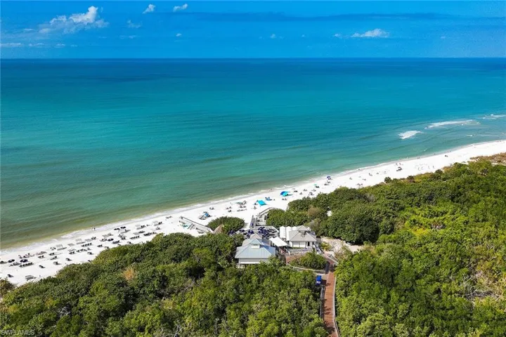 6001  Pelican Bay  BLVD, Naples, FL 34108