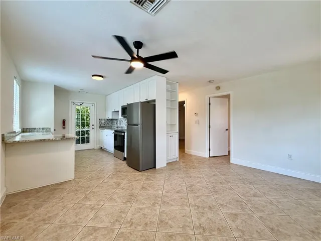 740 109th Ave N, Naples, Florida 34108