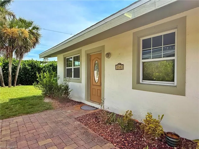 740 109th Ave N, Naples, Florida 34108