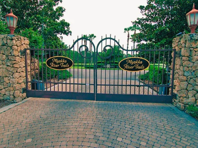 WELCOME TO YOUR 10 ACRES - ENTRANCE