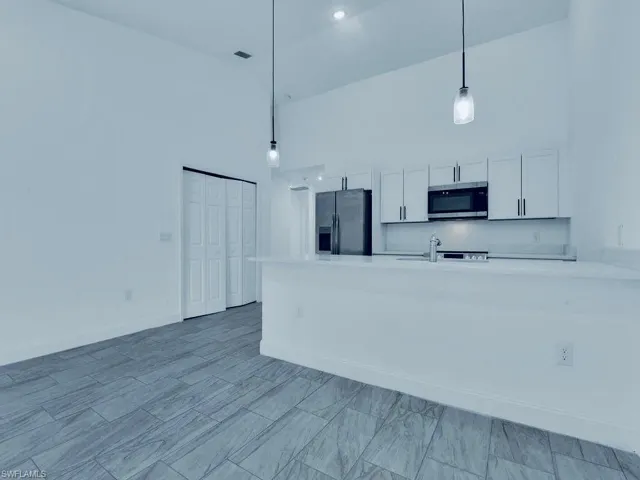 851 Bedford Dr, Lehigh Acres, Florida 33974