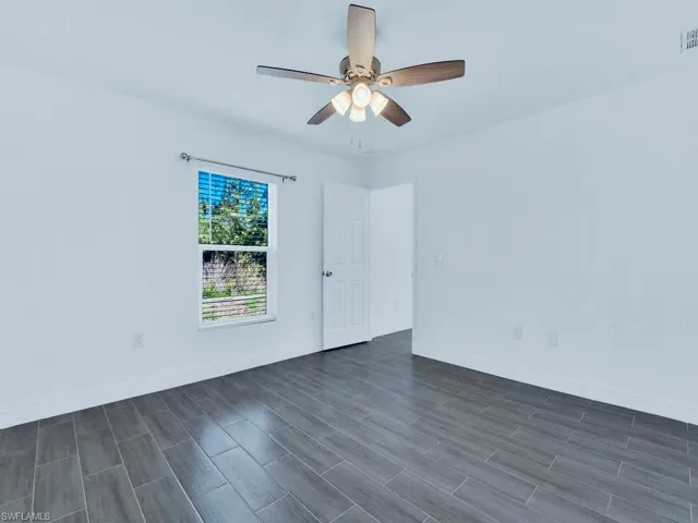 851 Bedford Dr, Lehigh Acres, Florida 33974