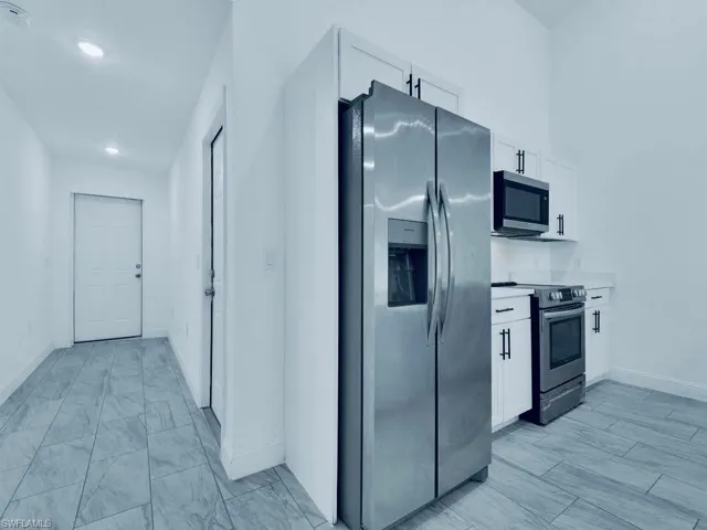 851 Bedford Dr, Lehigh Acres, Florida 33974