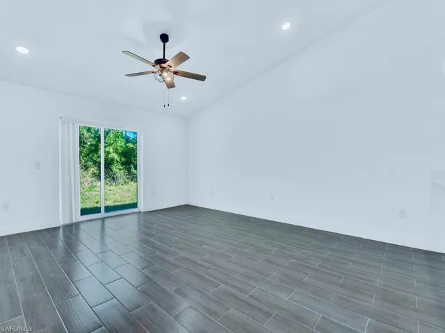 851 Bedford Dr, Lehigh Acres, Florida 33974