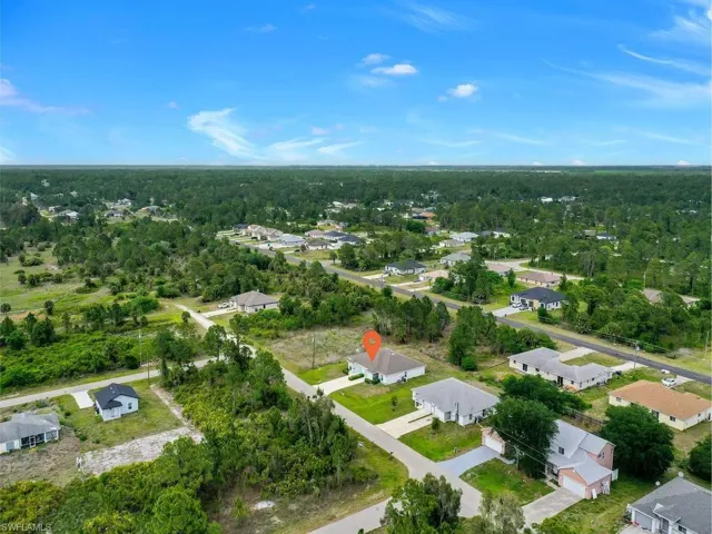 851 Bedford Dr, Lehigh Acres, Florida 33974