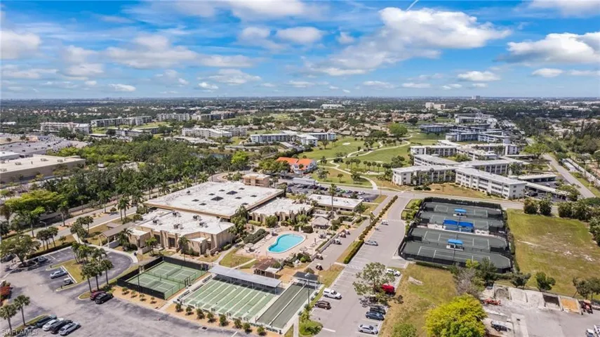 1828 Pine Valley Dr 101, Fort Myers, Florida 33907