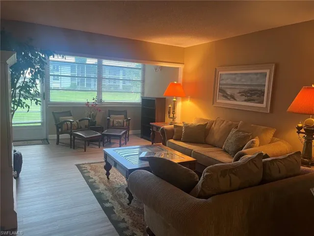 1828 Pine Valley Dr 101, Fort Myers, Florida 33907