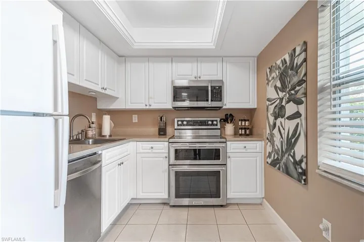 1828 Pine Valley Dr 101, Fort Myers, Florida 33907
