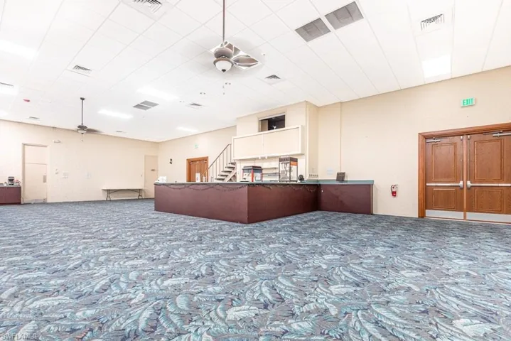 1828 Pine Valley Dr 101, Fort Myers, Florida 33907