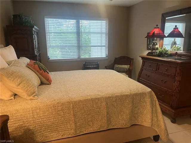 1828 Pine Valley Dr 101, Fort Myers, Florida 33907