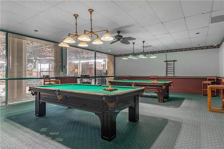 1828 Pine Valley Dr 101, Fort Myers, Florida 33907