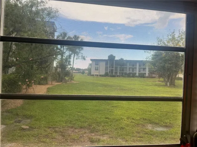 1828 Pine Valley Dr 101, Fort Myers, Florida 33907