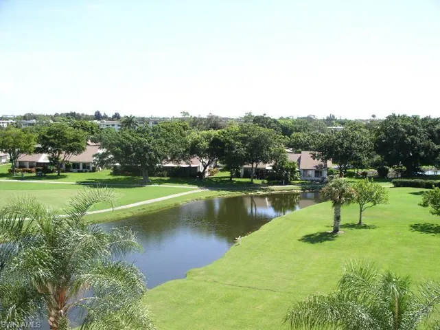 1828 Pine Valley Dr 101, Fort Myers, Florida 33907