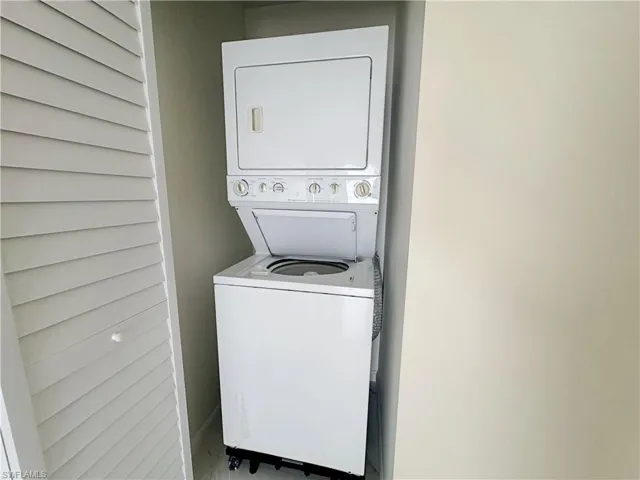 Located in Den
