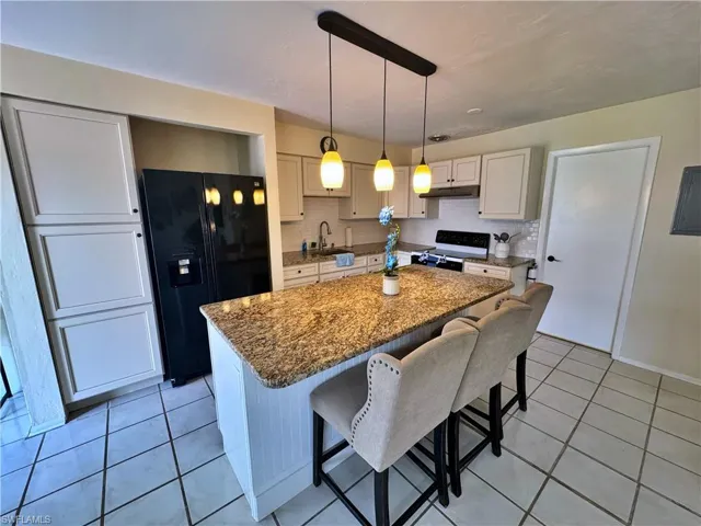 4969 Vincennes St B, Cape Coral, Florida 33904