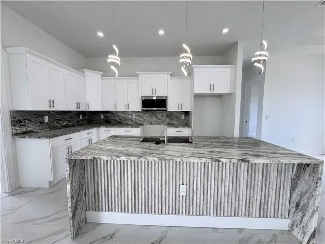 3600 6th St Sw, Lehigh Acres, Florida 33976