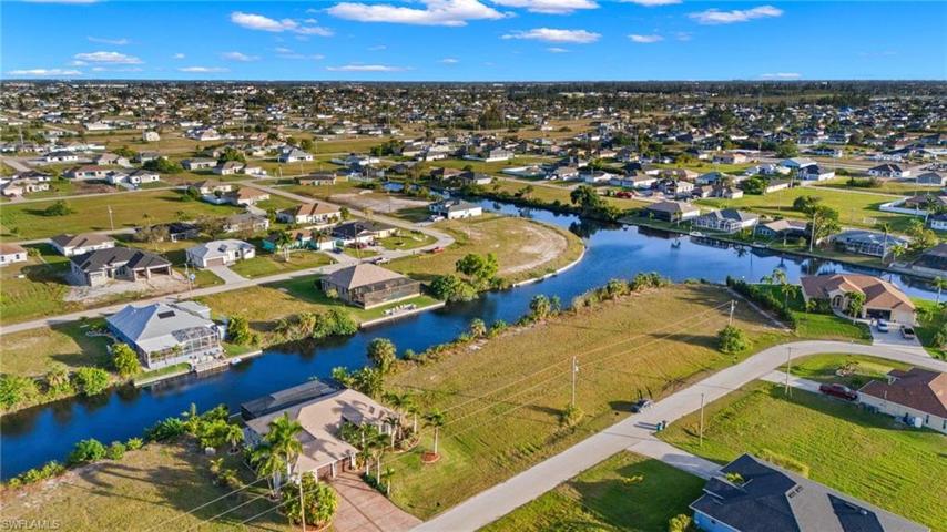 133 NW 26th  PL, CAPE CORAL, FL 33993