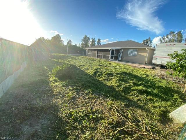 916-918  Ainsworth W ST, Lehigh Acres, FL 33974