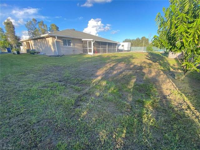 916-918  Ainsworth W ST, Lehigh Acres, FL 33974