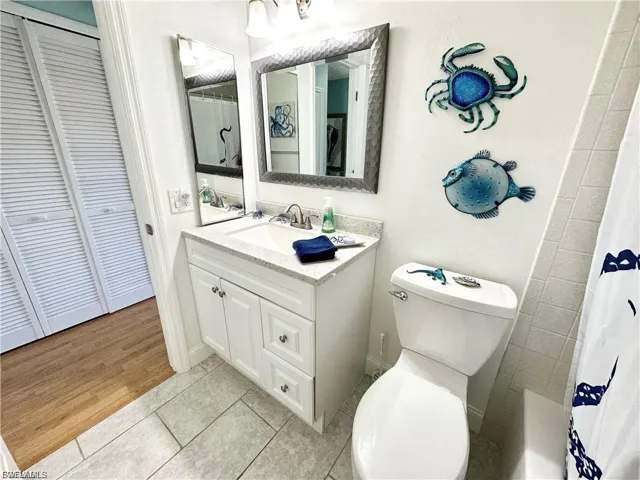 4563 Se 5th Pl 205, Cape Coral, Florida 33904