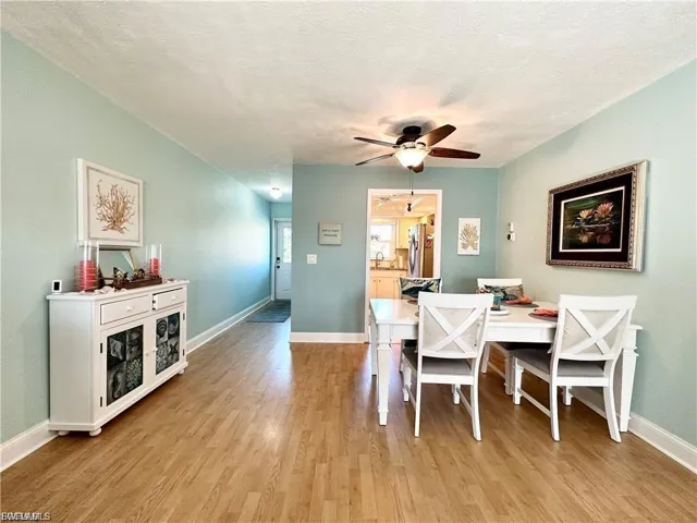 4563 Se 5th Pl 205, Cape Coral, Florida 33904