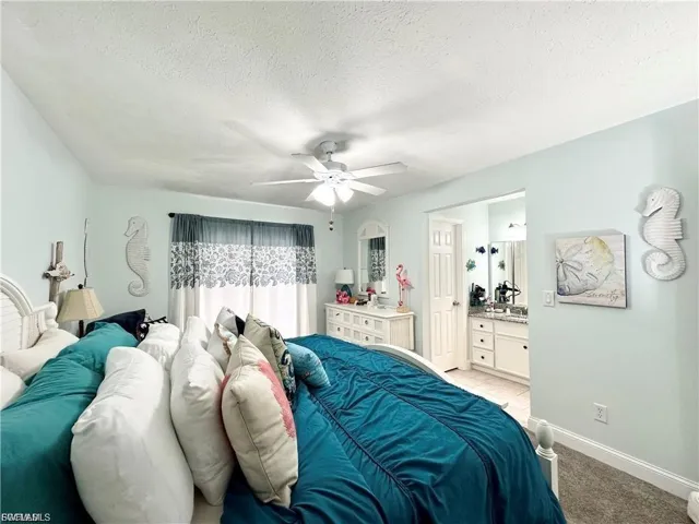 4563 Se 5th Pl 205, Cape Coral, Florida 33904