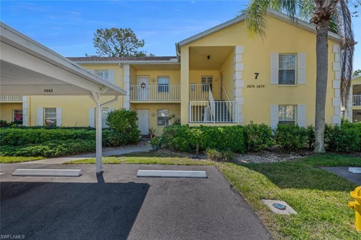 2670  Kings Lake  BLVD, Naples, FL 34112