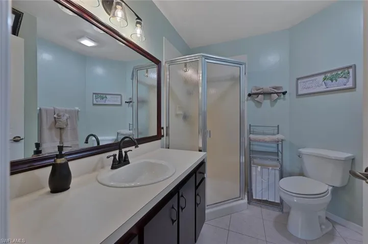 2670  Kings Lake  BLVD, Naples, FL 34112